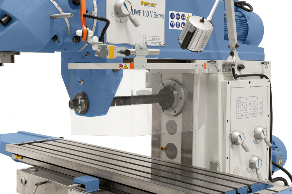 Masina de frezat universala Bernardo UWF 150 V Servo [12]