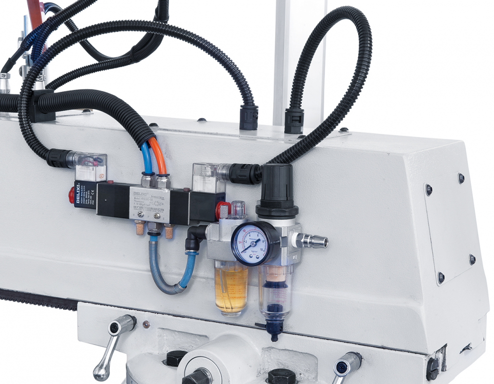 Masina de frezat UWF 90 + Indicator de pozitie 3-axe ES-12 H + sistem de prindere pneumatica [12]
