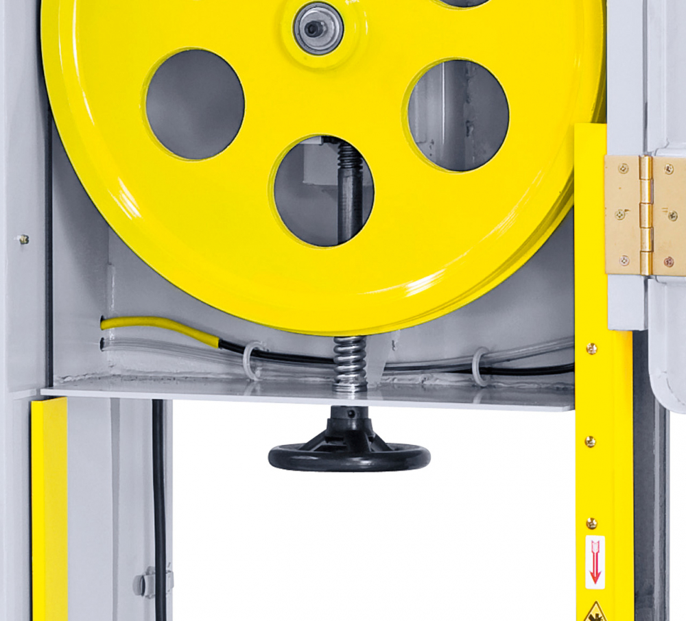 Fierastrau vertical cu banda pentru metal Bernardo VMS 520 [4]