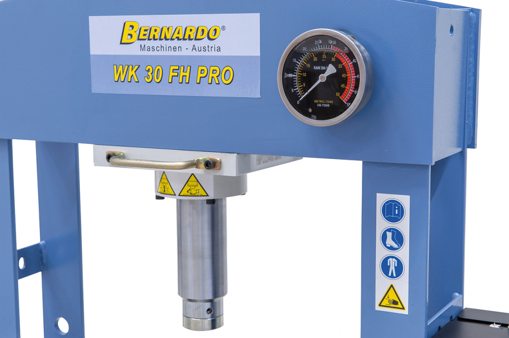 Presa de atelier cu operare manuala Bernardo WK 30 FH Pro [7]