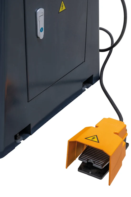 Fierăstrău circular semi-automat pentru metal KKS 350 A [16]