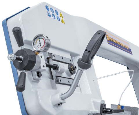 Fierastrau cu banda cu taiere dubla MBS 600 DG / 400 V [12]