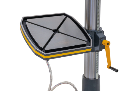 Mașină de găurit cu coloană cu angrenaj SGH 32 SV / 400 V [8]