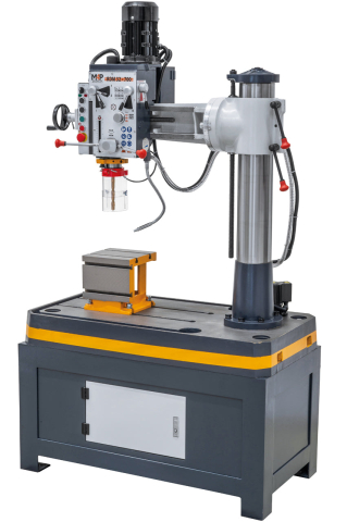 Mașină de găurit radială RDM 32 - 700 / 400 V [1]