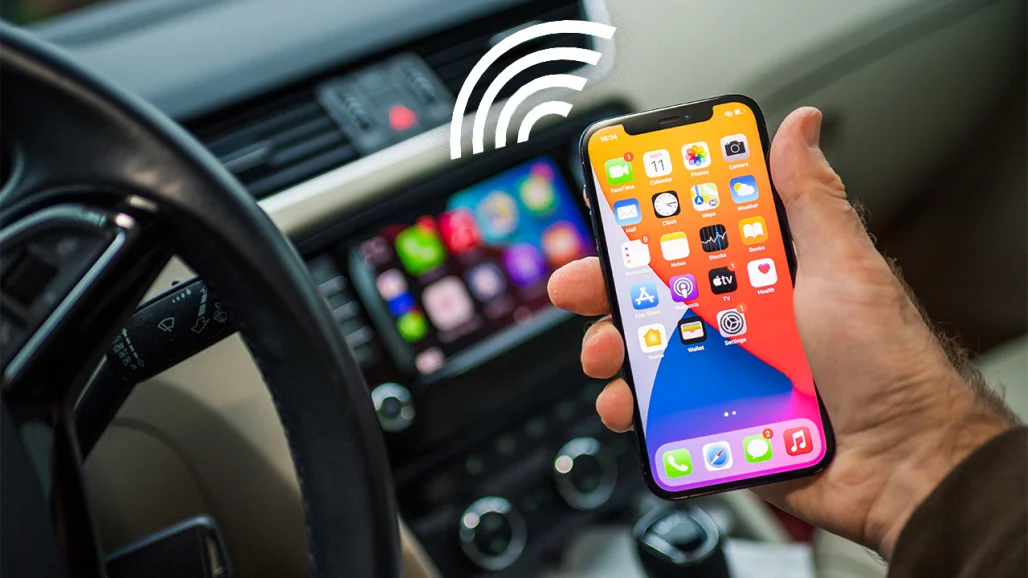La ce te ajuta functiile Carplay si Android auto in masina