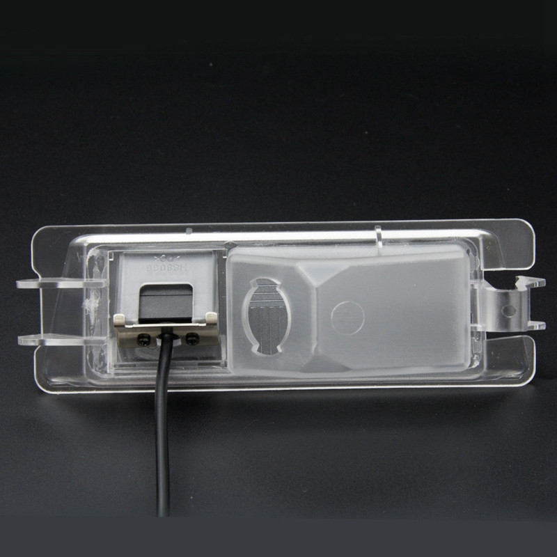 Camera marsarier 4 LED, dedicata Dacia Logan 2 (2012-2017) si Sandero 2 (2012-2017) [3]
