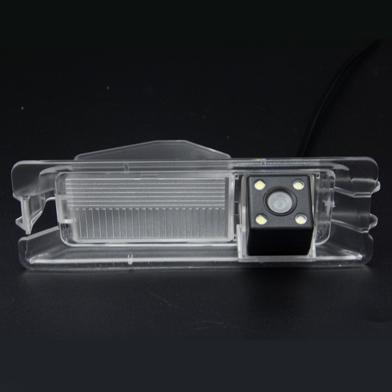 Camera marsarier 4 LED, dedicata Dacia Logan 2 (2012-2017) si Sandero 2 (2012-2017) [2]