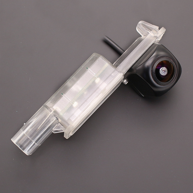 CCameră Marșarier AHD 1080p, Unghi 170° pentru Volkswagen VW Golf 6/7, Passat CC B7/B8, Beetle, Lamando, T-Roc – Viziune Nocturnă, Etanșare IP68 [7]
