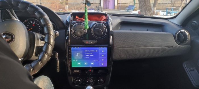 Navigatie Dacia Duster (2012-2019) cu Android 13, 4GB RAM 64 GB ROM, DSP, CarPlay si Android Auto, ecran 9 inch [5]
