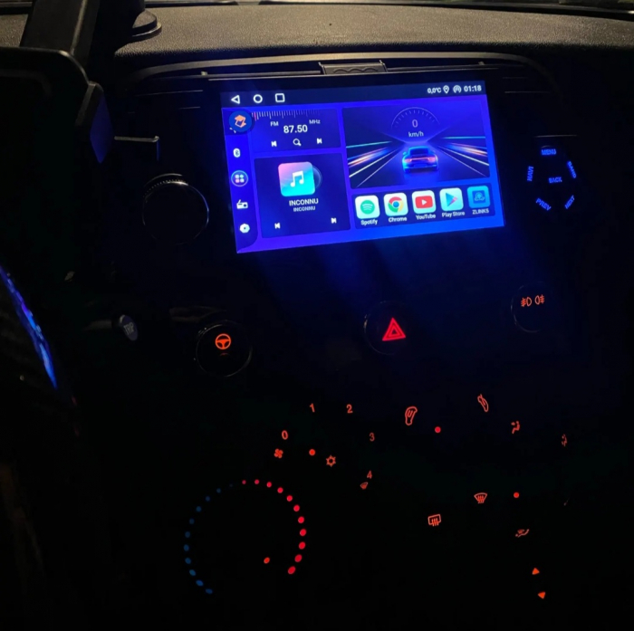 Navigatie Fiat 500 (2007-2014) cu Android 12, 2GB 64GB, Carplay și Android Auto Wi-fi, ecran 7 inch [11]
