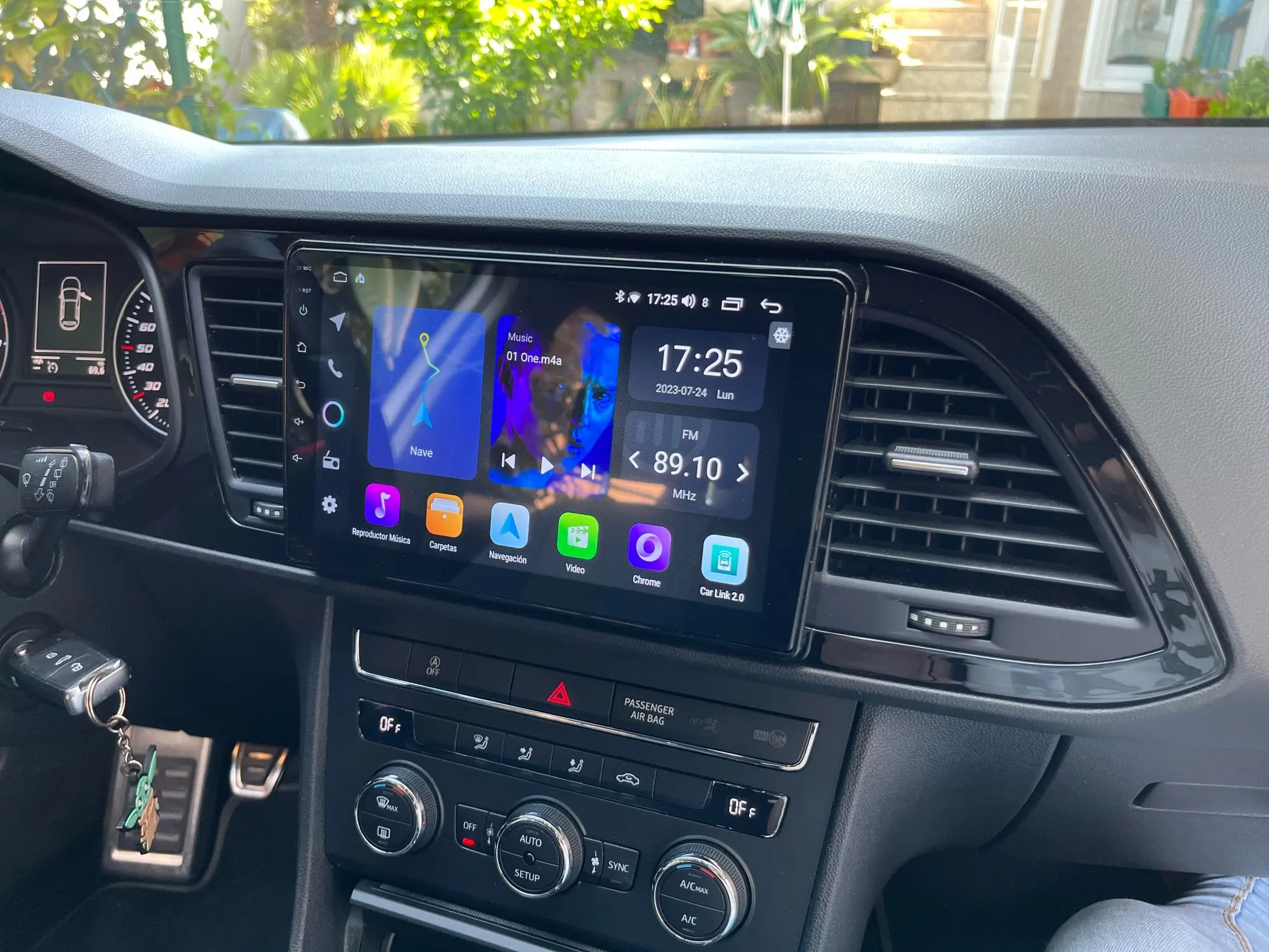 Navigatie Seat Leon 3 (2013-2020) cu Android 12, 4GB RAM 64 GB, SIM 4G. DSP, Carplay si Android Auto ecran 9 Inch [6]