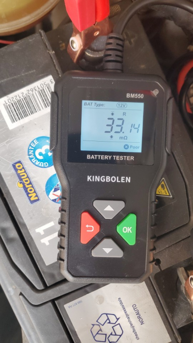 Tester de baterie auto 6V/12V/24V, 100-2000 CCA 2Ah-220 Ah, analizor digital baterie pentru masini, camioane, motociclete, SUV-uri, barci [6]