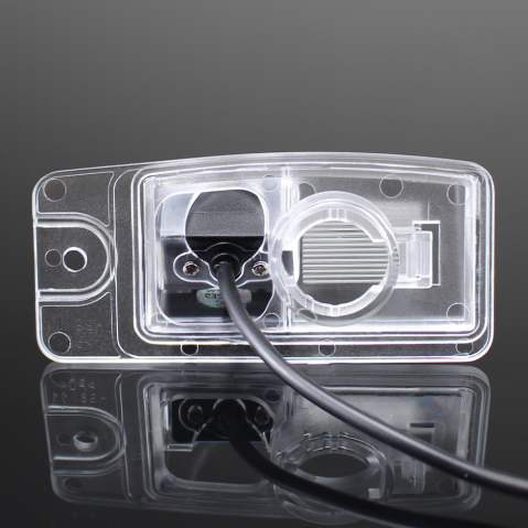 Cameră Marșarier AHD 1080p/CVBS 720p pentru Nissan X-Trail T32 (2014–2018) – Viziune Nocturnă, Unghi 170°, Etanșare IP68, Compatibilitate OEM [3]
