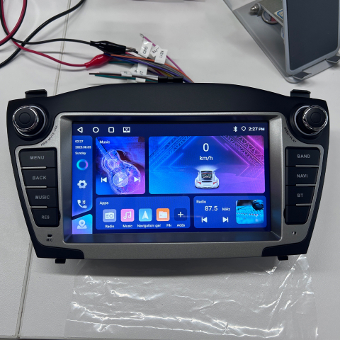 Navigatie Hyundai Tucson/IX35 (2009-2015) 4GB RAM 64GB ROM, Android 14, Carplay si Android auto wifi, OEM Style [4]