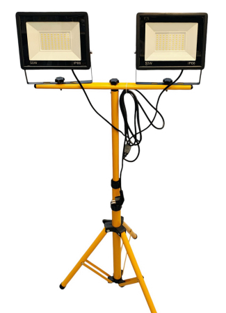Lămpi portabile - Trepied telescopic cu 2 proiectoare Led de 50W fiecare ,IP66,conectate, plus cablu alimentare de 290 cm