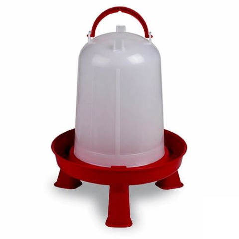 Adăpătoare, hrănitoare - Adăpătoare păsări adulte 8 Litri, cu picioare - din plastic rezistent la soare si umiditate