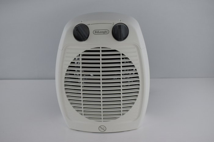 Aerotermă De'Longhi Hva 3220, Verticală, Silențioasă, 2 Nivele de Putere 2000W/1000W,Mâner, Izolație Dublă, Alb [4]