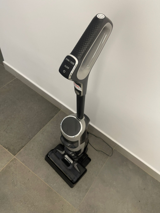 Aspirator vertical fara fir cu spalare Rowenta X-Clean 4 [7]