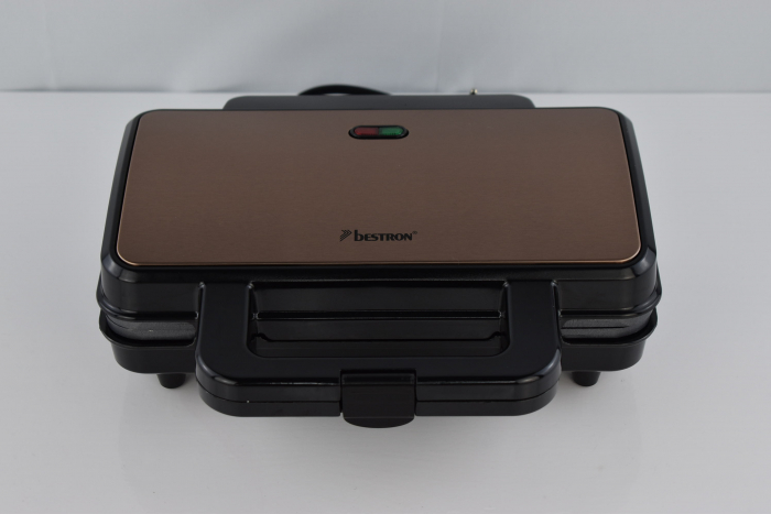 Bestron XL Sandwichmaker, Aparat pentru sandwich-uri cu înveliș antiaderent, 900 W, Negru/Cupru -FOARTE BUN [5]