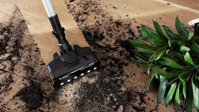 Bosch Unlimited 7 BSS711W – Aspirator de mână fără fir, fără sac, cu baterie de schimb, tub flexibil, filtru de igienă, duză XXL pentru tapițerie, iluminare LED, mod Turbo, culoare albă [9]