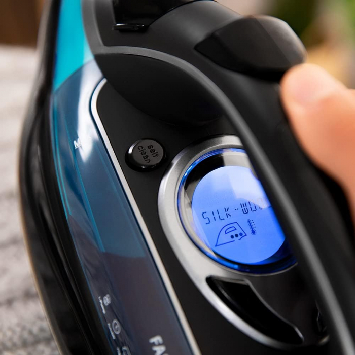 Cecotec fier de calcat cu abur Fast&Furious 6060 Ultra. 3100 W, pompa de apa integrata automata, oprire automata, abur continuu de 75 g/min, senzor tactil și ecran LCD [6]