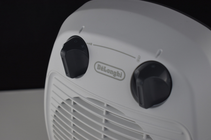 De'Longhi HVA 3220 Aerotermă electrică, silențioasă, cu 2 trepte de putere -CA NOU [4]