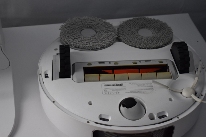 Dreame L10s Ultra Aspirator Robot pentru Măturat & Spălat cu Cartografiere și Wi-Fi Albă -Foarte bun [20]