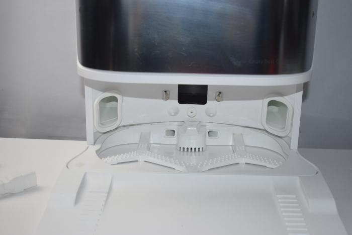 Dreame L10s Ultra Aspirator Robot pentru Măturat & Spălat cu Cartografiere și Wi-Fi Albă -Foarte bun [18]
