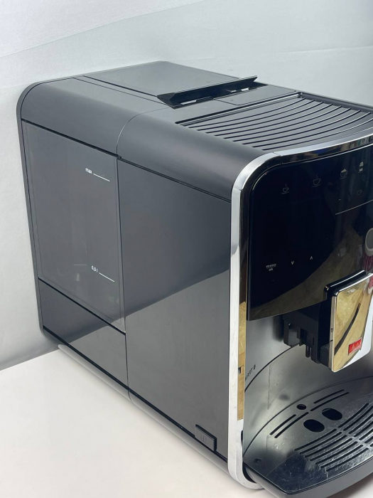 Espressor Automat Melitta® Barista T Smart, Recipient de boabe cu 2 compartimente, LCD , Easy Steam Cleaning , Aplicația Melitta Connect [9]