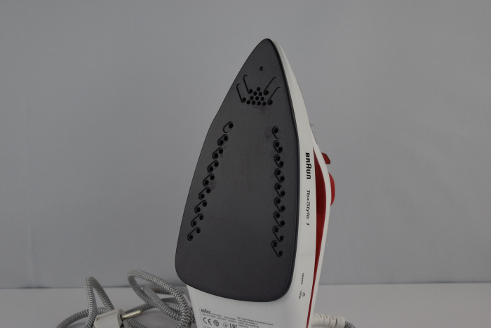 Fier de Călcat cu Abur BRAUN Braun TexStyle 1 220ml, incalzire rapidă - FOARTE BUN [5]