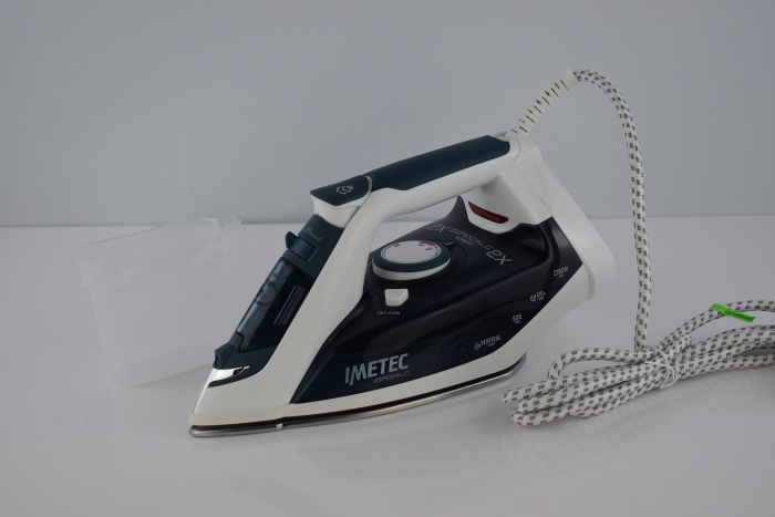 Fier de călcat cu abur Imetec ZeroCalc Z1 2500 cu tehnologie anticalcar, talpă din oțel inoxidabil cu multiple orificii, 2200 W, jet de abur 120 g, funcție de curățare a calcarului [5]