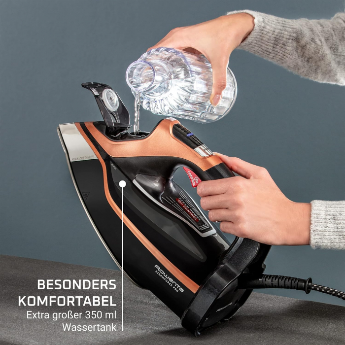 Fier de călcat cu abur Rowenta DW9510 Steamforce Pro , 3200 Watt Sistem de pompare ,2 nivele de abur , Rezervor de apă 350 ml , Negru/Auriu - FOARTE BUN [8]