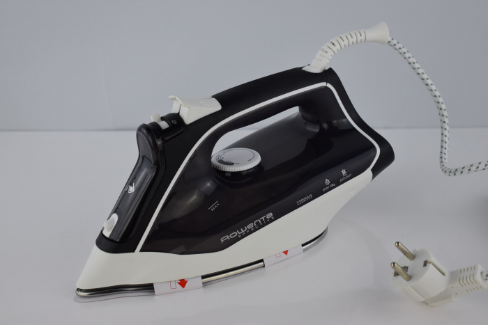 Fier de călcat cu abur Rowenta Effective DX1530, Eficiență ridicată,Rezervor de apă transparent,2000W, 30g/min Abur continuu, 100g/min Jet de abur, Talpă din oțel inoxidabil - BUN [4]