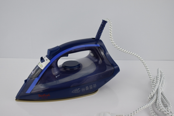 Fier de călcat cu abur Tefal FV1713 Virtuo,2000W, Jet Abur de 90 g/min [5]