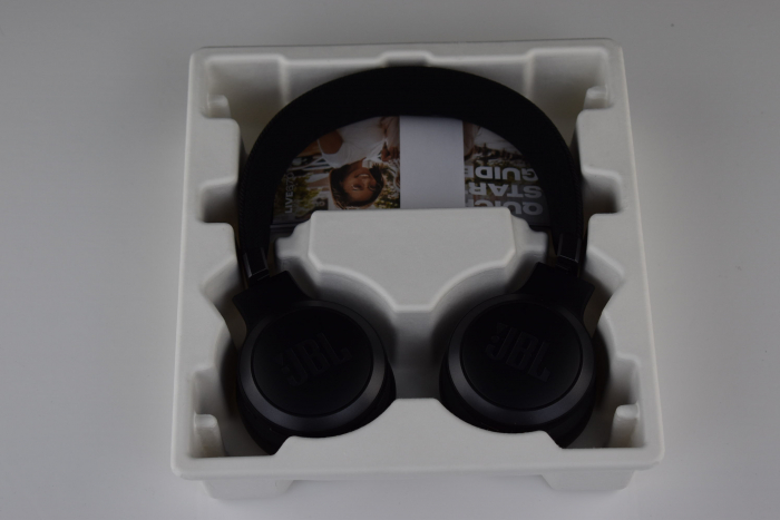 JBL Live 670 NC – Căști Bluetooth cu anulare adaptivă a zgomotului – Căști fără fir cu asistent vocal – 65 de ore cu o incarcare  - CA NOU [6]