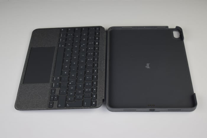 Logitech Folio Touch Husă cu Tastatură, Trackpad și Smart Connector pentru iPad Pro (Generația 1 și 2) 11 inch (versiunea Italiană) - Culoare Grafit - BUN [5]