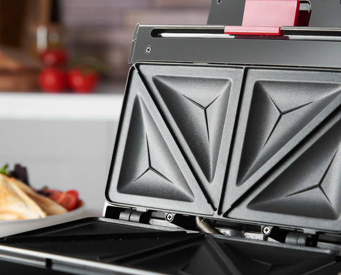 Sandwich-maker Russell Hobbs ușor de spălat, încălzire rapidă - FOARTE BUN [3]