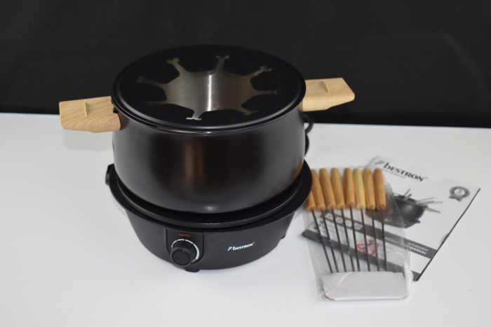 Set fondue Bestron, fondue electric pentru 8 persoane, include 8 furculițe și termostat reglabil, protecție anti-stropire - CA NOU [3]