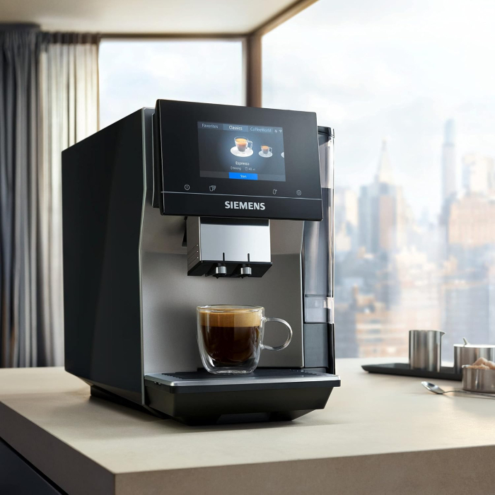 Siemens EQ.700 Classic TP705D01 – Espressor automat complet, control prin aplicație, ecran tactil intuitiv, până la 10 rețete de cafea personalizabile ca favorite, curățare automată cu abur, putere 15 [2]