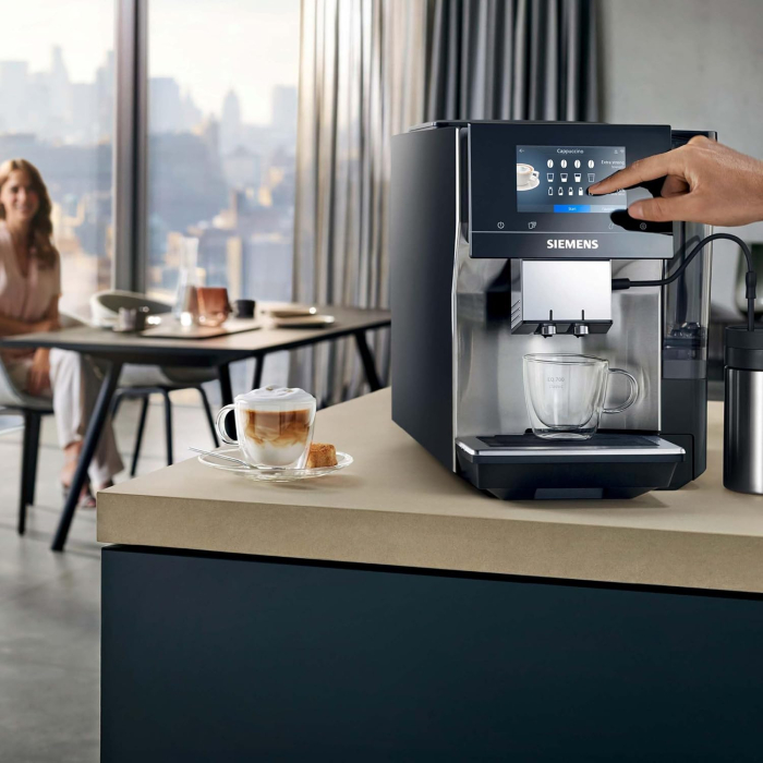 Siemens EQ.700 Classic TP705D01 – Espressor automat complet, control prin aplicație, ecran tactil intuitiv, până la 10 rețete de cafea personalizabile ca favorite, curățare automată cu abur, putere 15 [6]