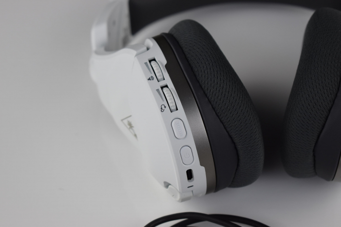 Turtle Beach Stealth 600 Gen 2 Alb - Cască de Gaming Wireless, Compatibilă cu Mai Multe Platforme, Baterie de 15 Ore și Mai Mult pentru PS5, PS4 și PC - CA NOU [8]