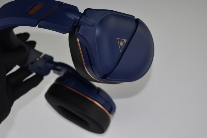 Turtle Beach Stealth 700 Gen2 Max Cobalt, set de căști de gaming wireless Bluetooth multiplatformă, cu autonomie de peste 40 de ore pentru PS5, PS4, PC și mobil. - FOARTE BUN [9]