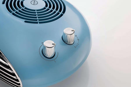 Ariete 8211 Aerotermă de masă, Încălzitor electric, 2000 W, Termostat, silențios, Grilaj și picioare cromate, Albastru deschis -CA NOU [2]