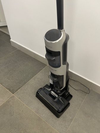 Aspirator vertical fara fir cu spalare Rowenta X-Clean 4 [7]