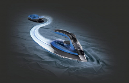 Fier de călcat cu abur Rowenta Freemove DE5010 Model negru și albastru 2400W Tehnologie fără fir, Funcții practice pentru călcat ușor - FOARTE BUN [1]