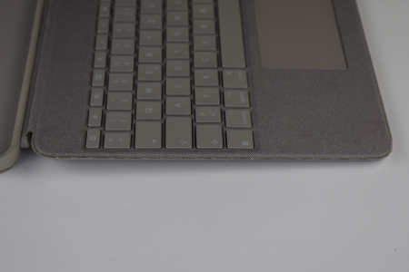 Logitech Combo Touch Husă cu Tastatură pentru iPad Pro 12,9 inch Generația 5 și 6 - 2021, 2022 (versiunea German)- Culoare nisip - BUN [8]