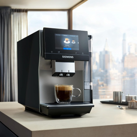 Siemens EQ.700 Classic TP705D01 – Espressor automat complet, control prin aplicație, ecran tactil intuitiv, până la 10 rețete de cafea personalizabile ca favorite, curățare automată cu abur, putere 15 [1]