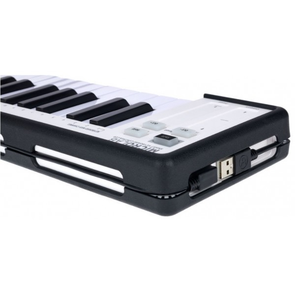 Arturia MicroLab Black [8]