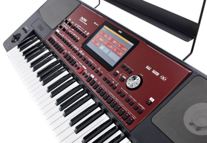 Korg PA-700 [11]