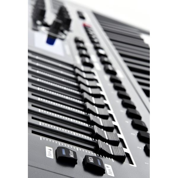 Novation Impulse 49 [4]